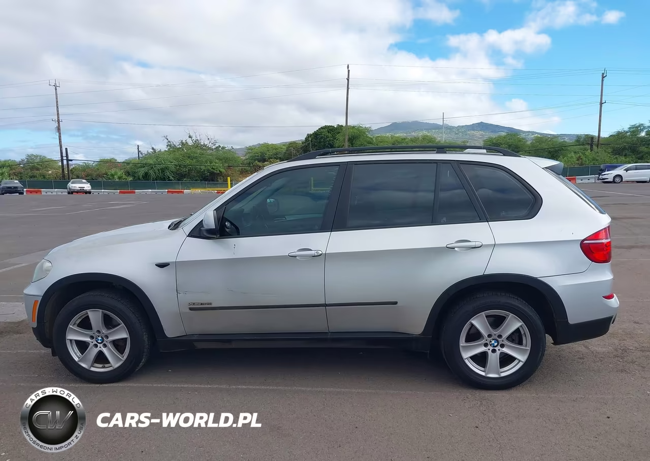 2013 BMW X5 xDrive35I VIN:5UXZV4C55D0B21279 - 14