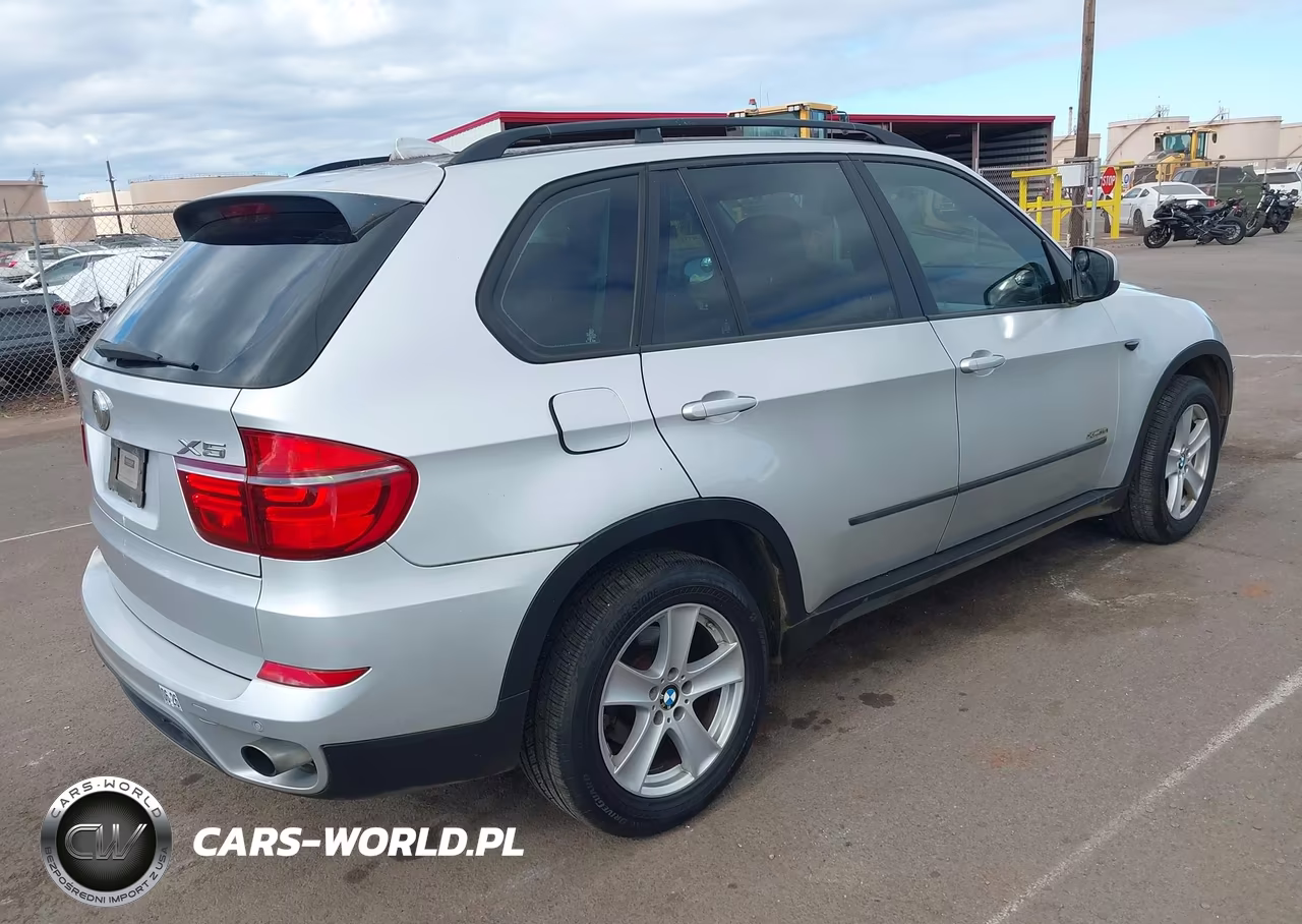 2013 BMW X5 xDrive35I VIN:5UXZV4C55D0B21279 - 4