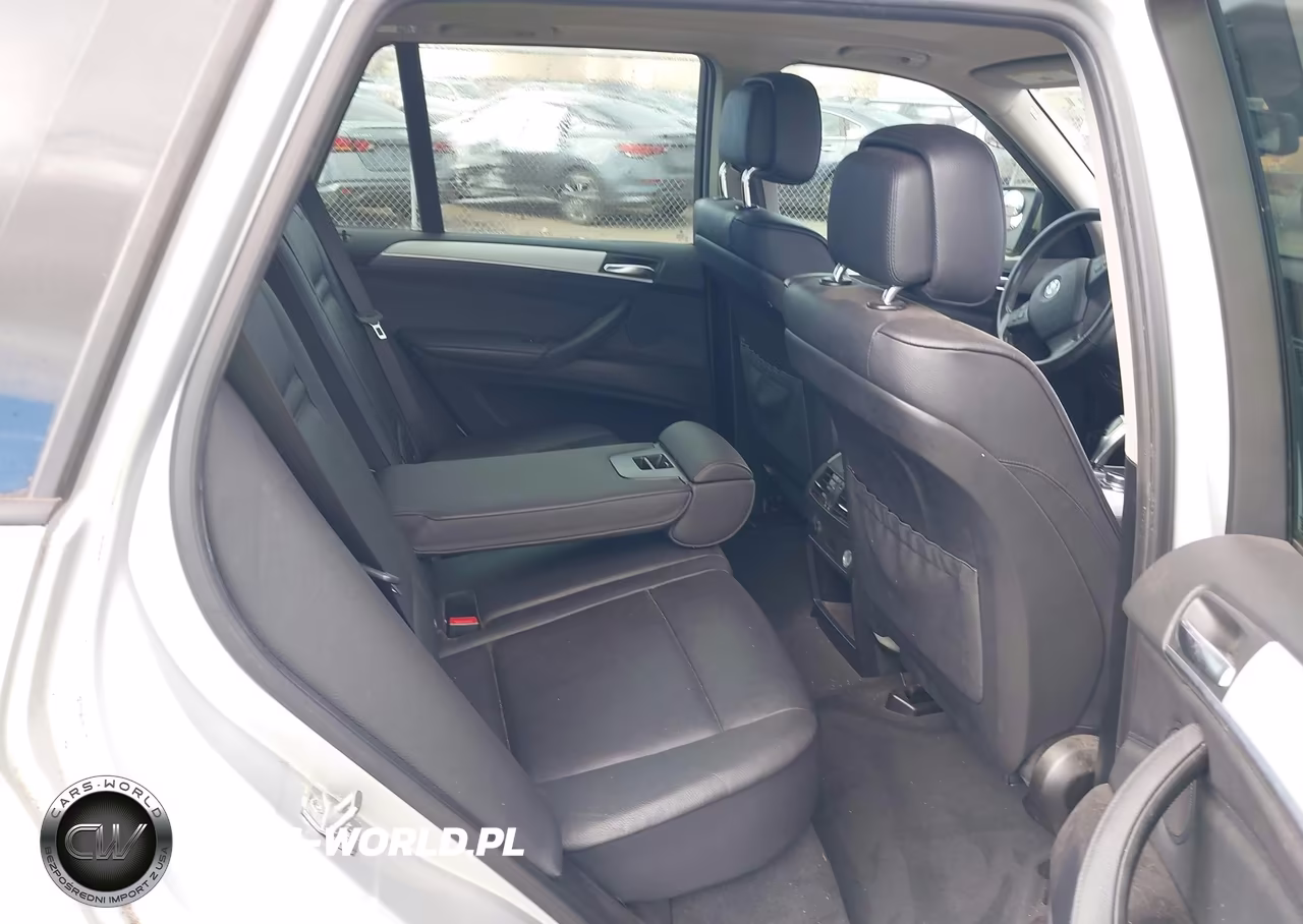 2013 BMW X5 xDrive35I VIN:5UXZV4C55D0B21279 - 8