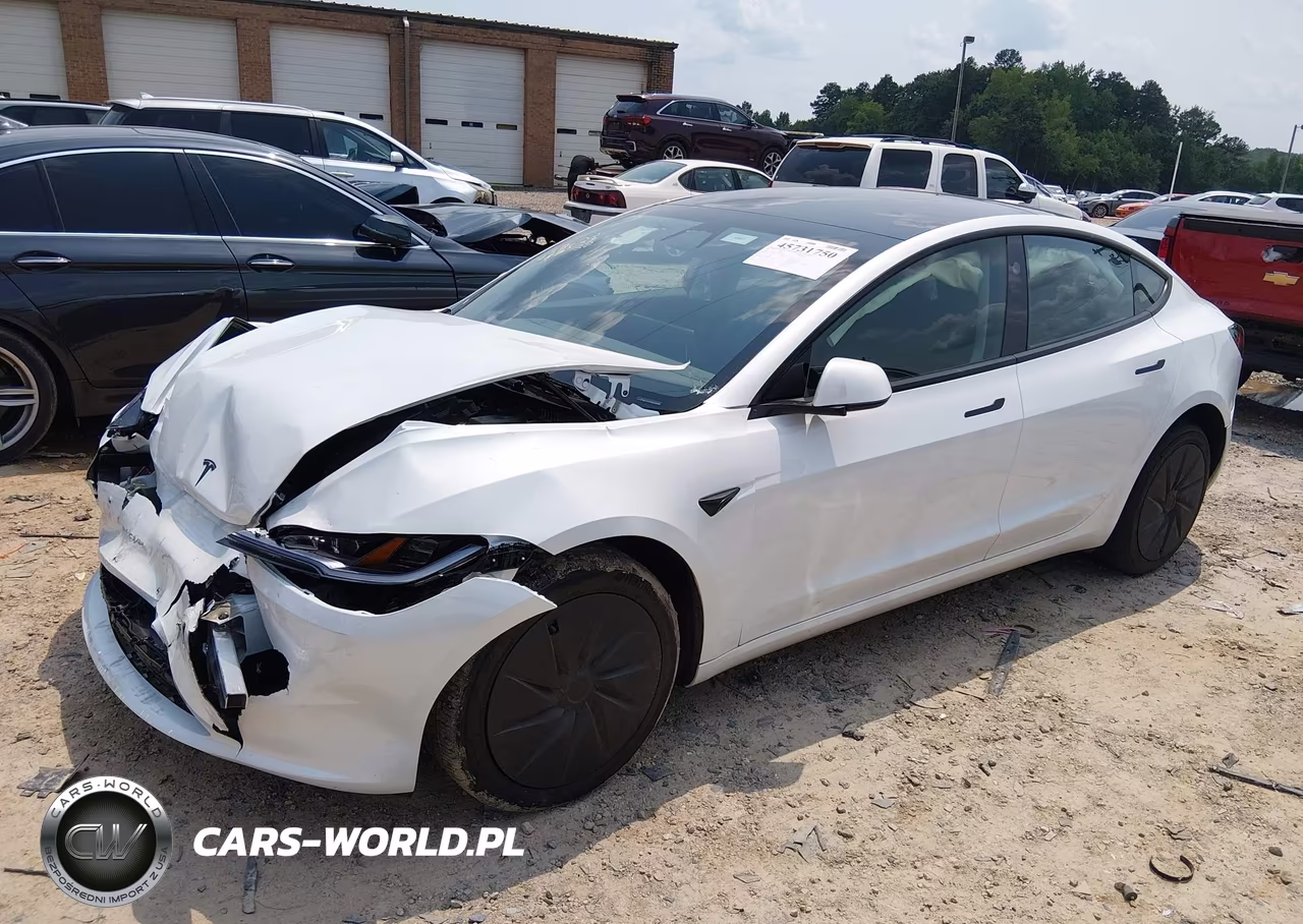 2025 Tesla Model 3 Long Range Rear-Wheel Drive-Standard Rear-Wheel Drive VIN:5YJ3E1EAXSF138686 - 2