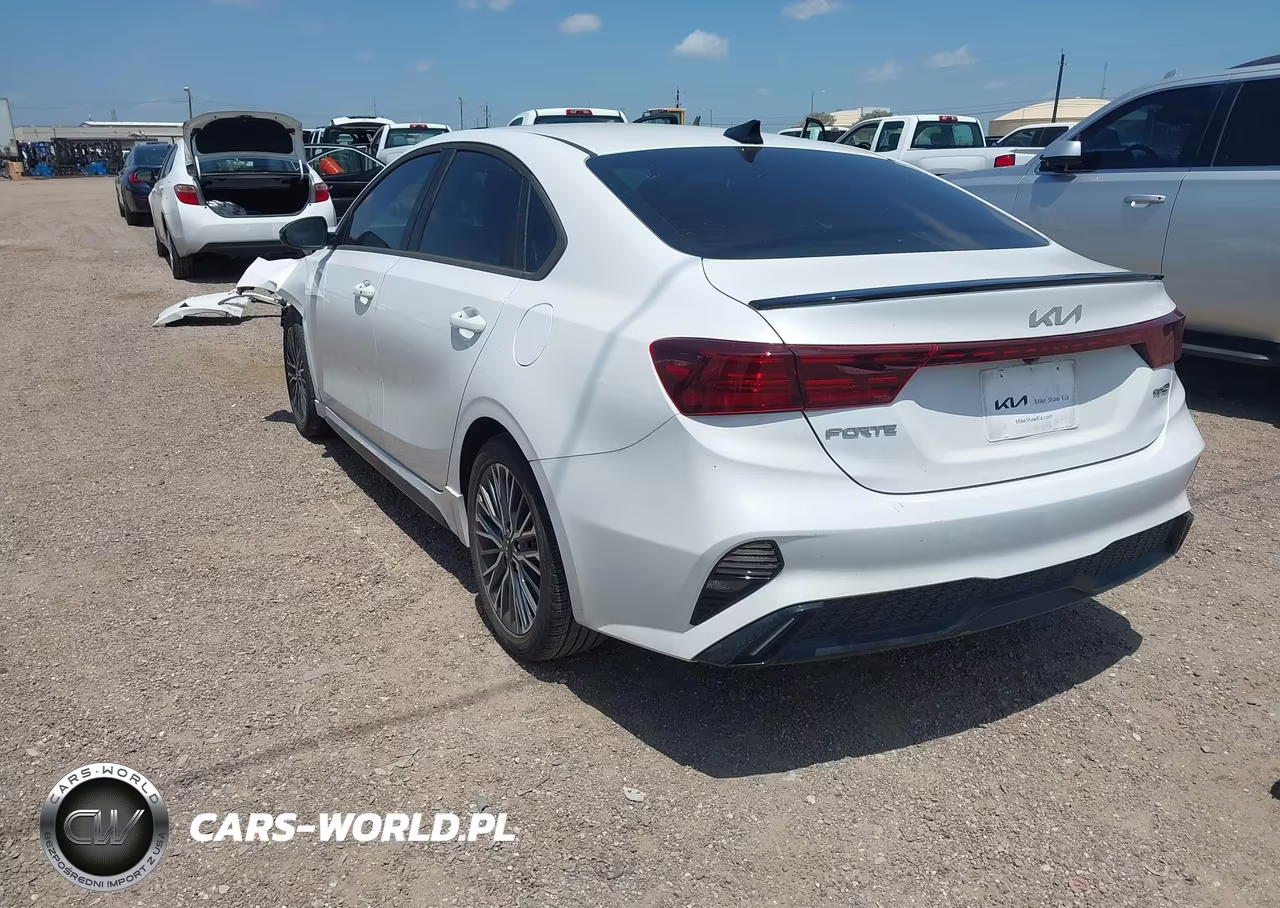 2024 Kia Forte Gt-Line VIN:3KPF54AD1RE767848 - 3