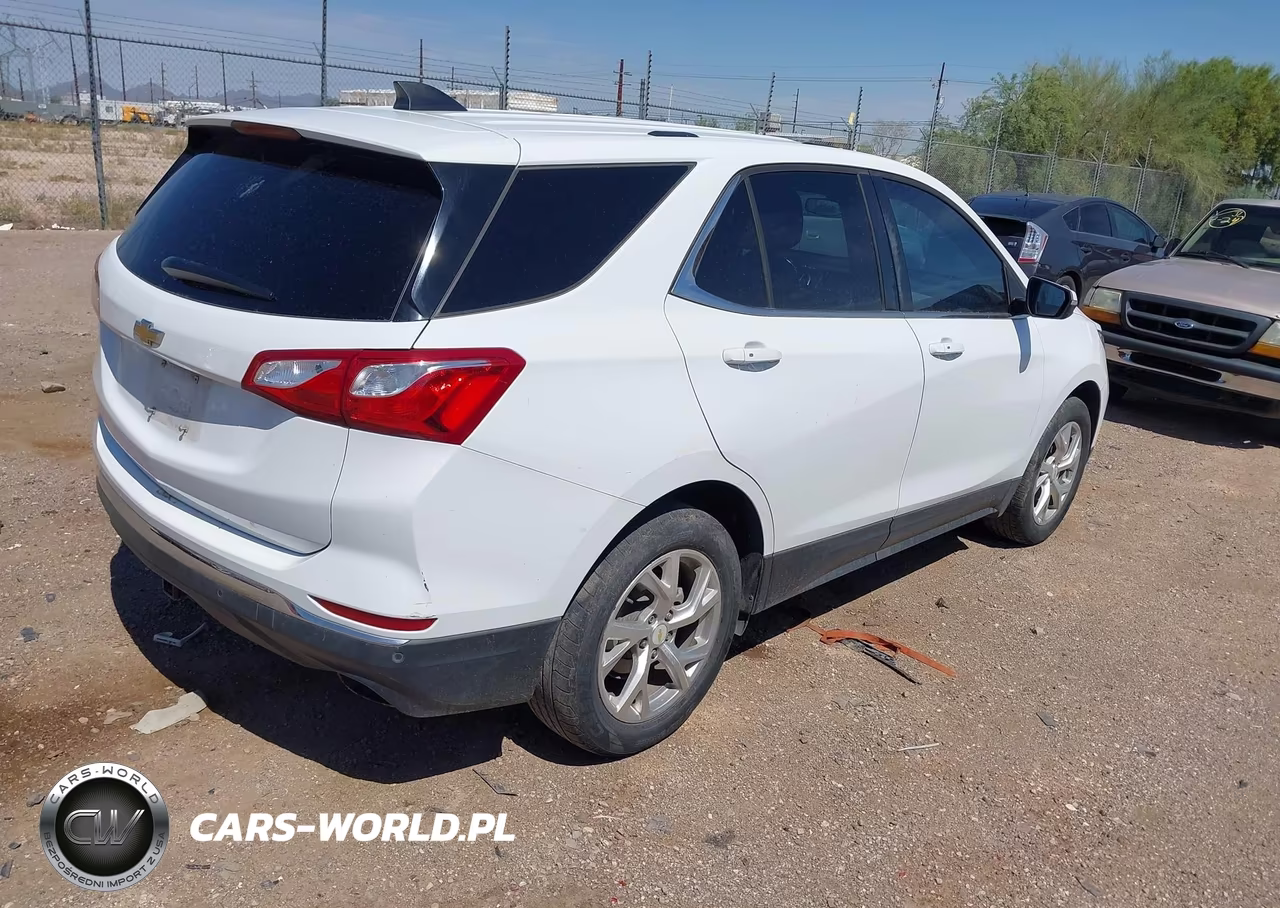 2018 Chevrolet Equinox Lt VIN:2GNAXKEXXJ6230775 - 4