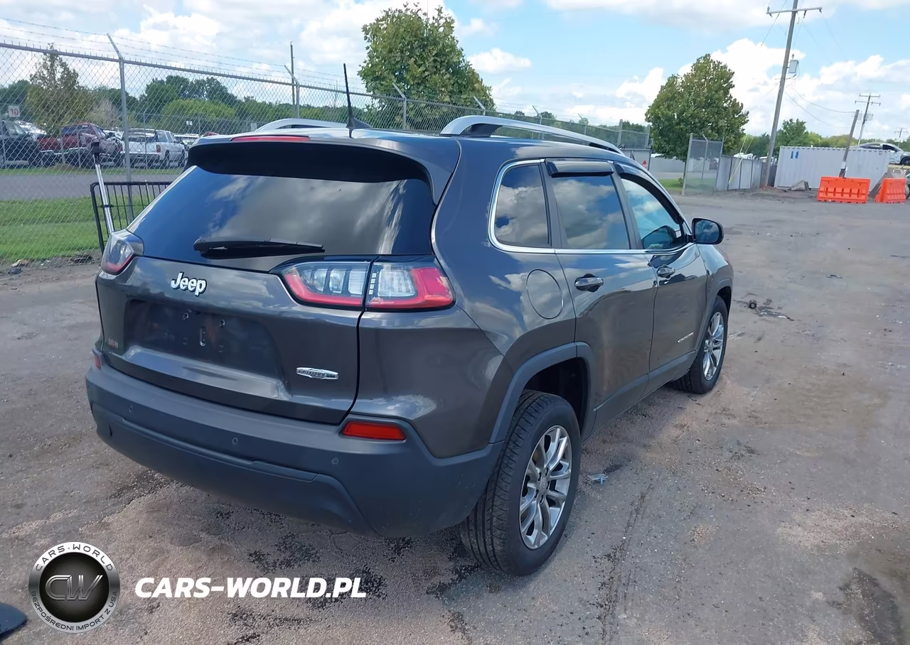 2020 Jeep Cherokee Latitude Plus Fwd VIN:1C4PJLLB9LD542737 - 4