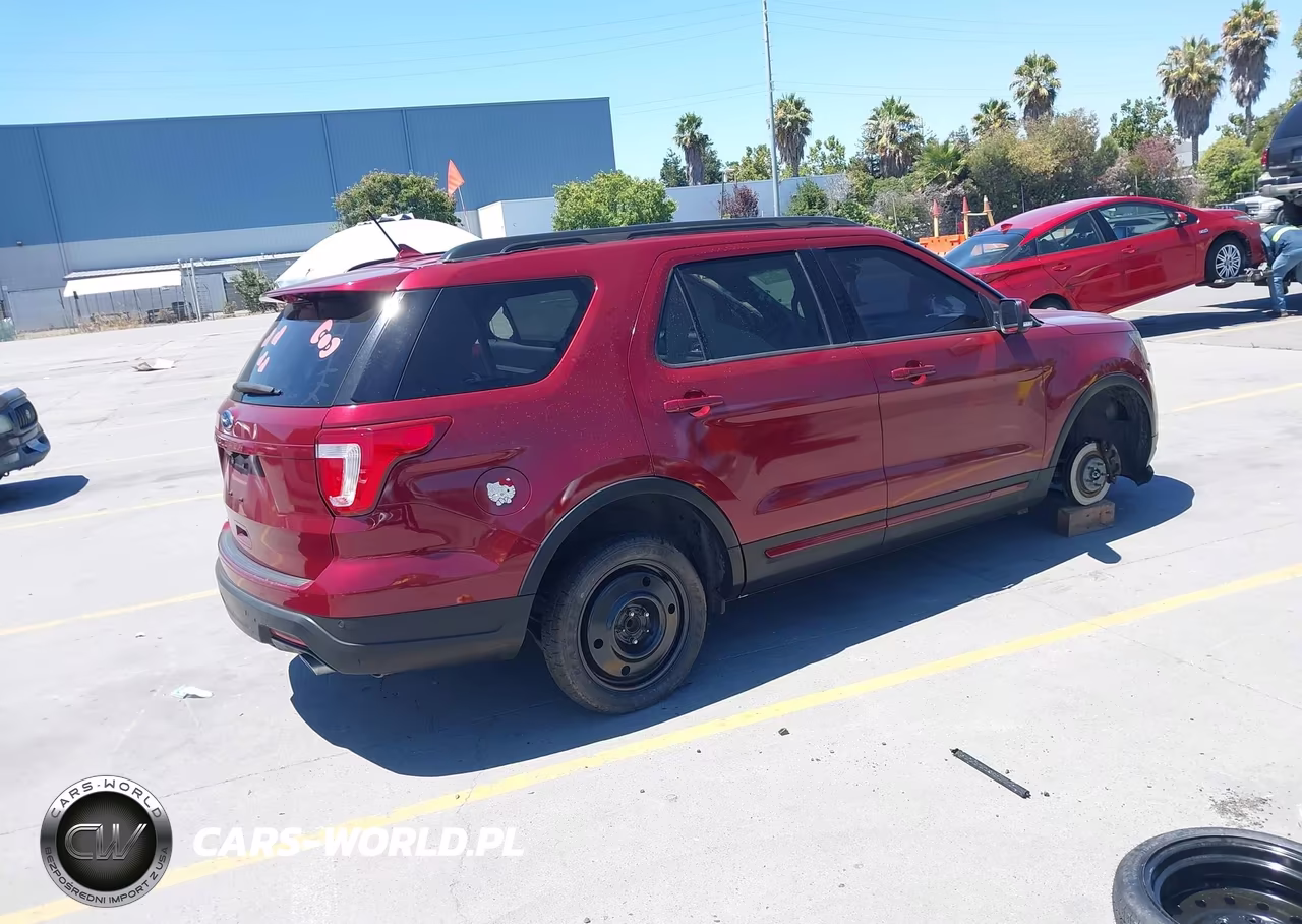2019 Ford Explorer Xlt VIN:1FM5K7DH3KGA41625 - 4