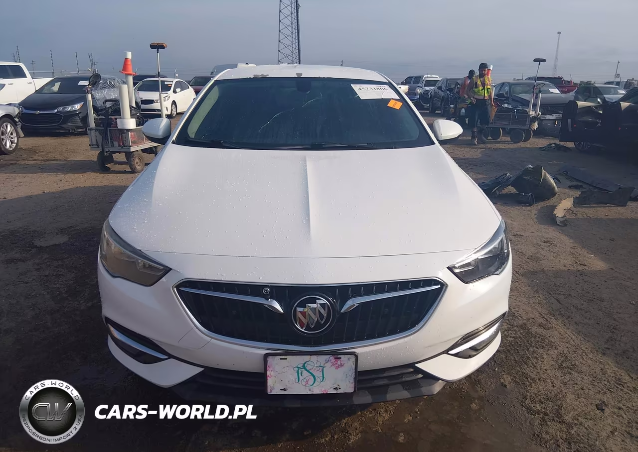 2018 Buick Regal Sportback Essence VIN:W04GP6SX2J1129922 - 12