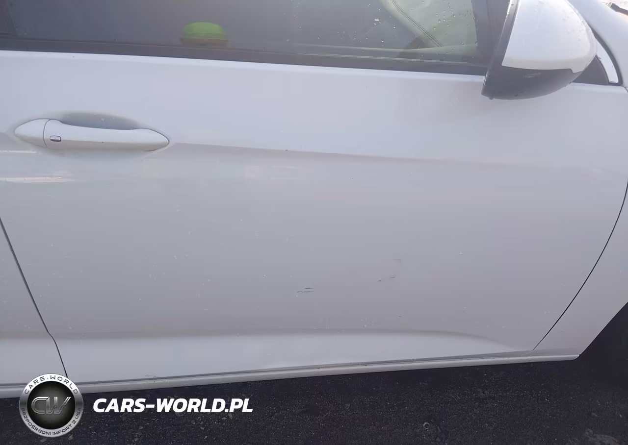 2018 Buick Regal Sportback Essence VIN:W04GP6SX2J1129922 - 19