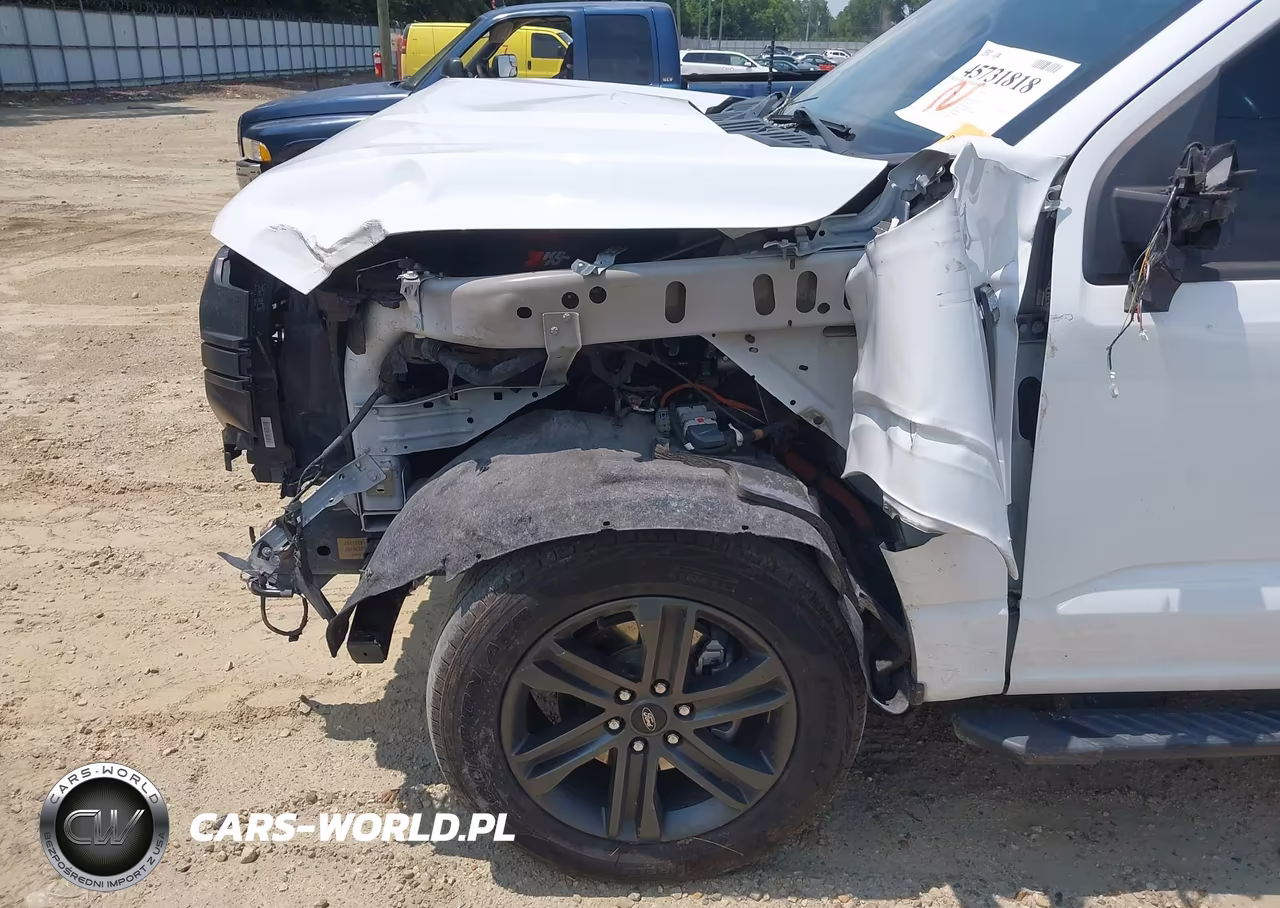 2022 Ford F-150 Xlt VIN:1FTFW1E85NFB22600 - 19