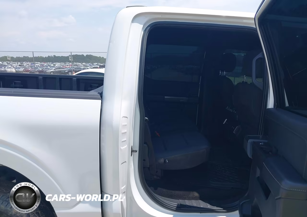 2022 Ford F-150 Xlt VIN:1FTFW1E85NFB22600 - 8