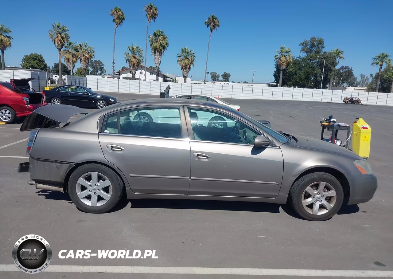 2004 Nissan Altima 2.5 S VIN:1N4AL11E14C107550 - 14