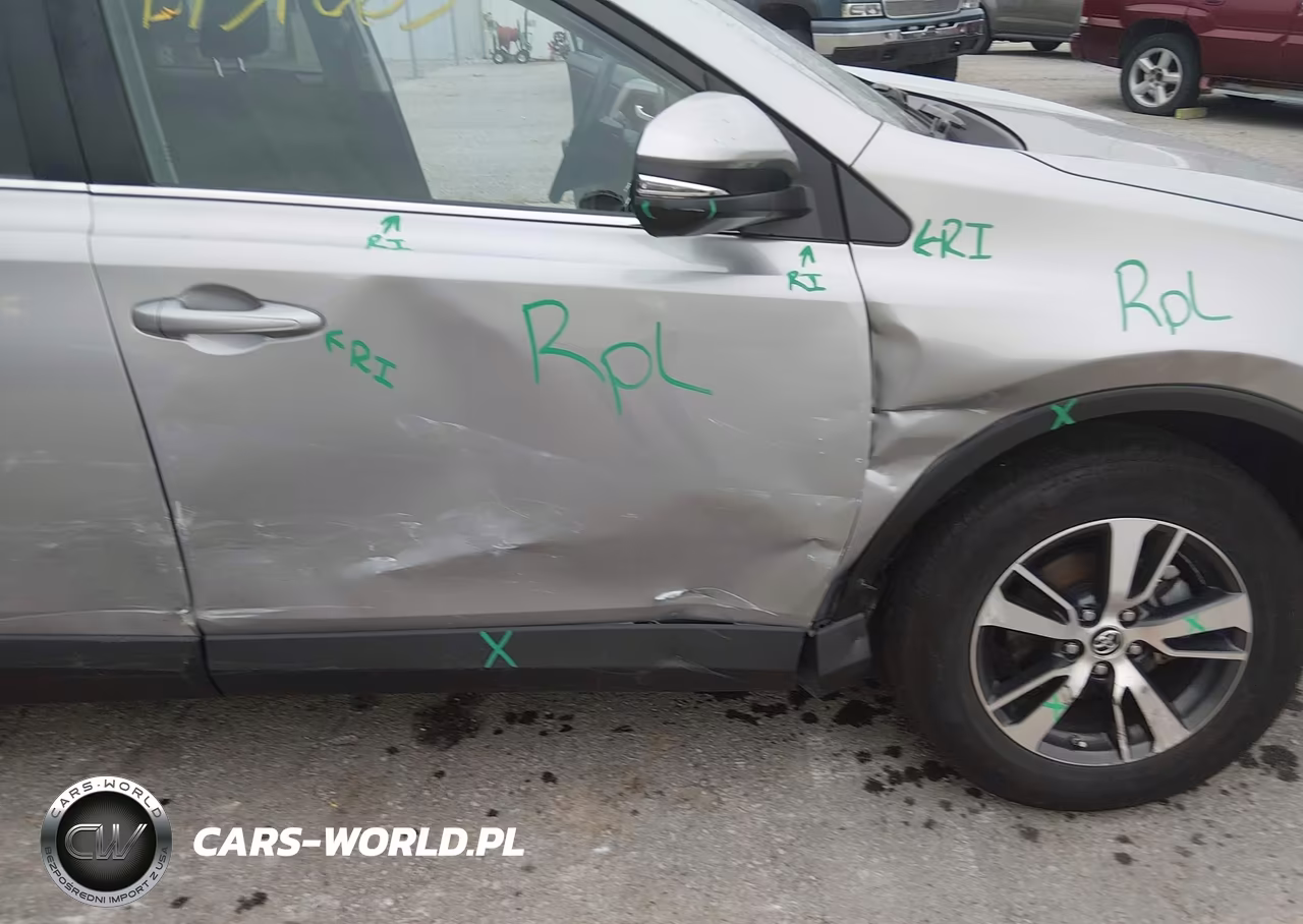 2018 Toyota Rav4 Xle VIN:2T3WFREV0JW423580 - 6