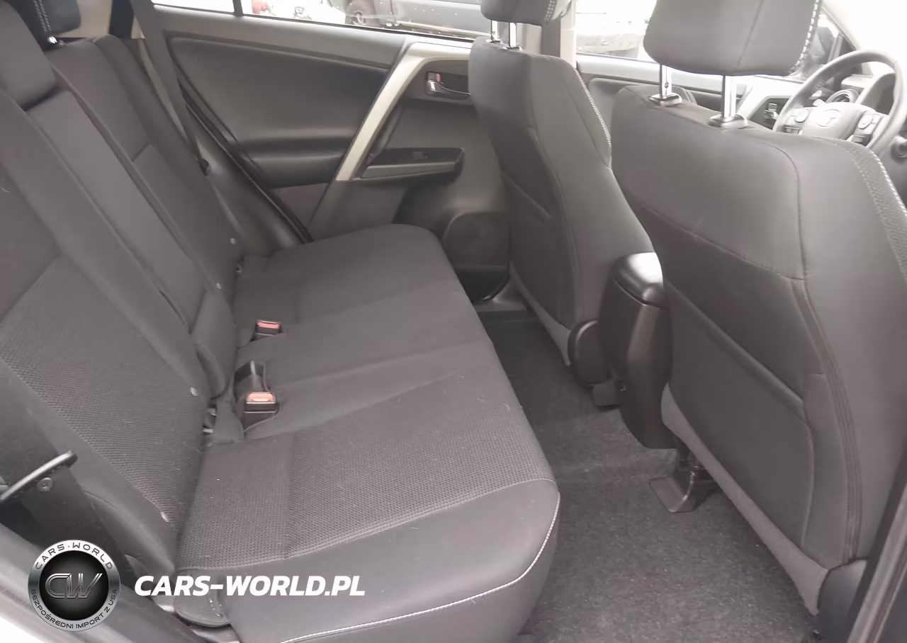 2018 Toyota Rav4 Xle VIN:2T3WFREV0JW423580 - 8