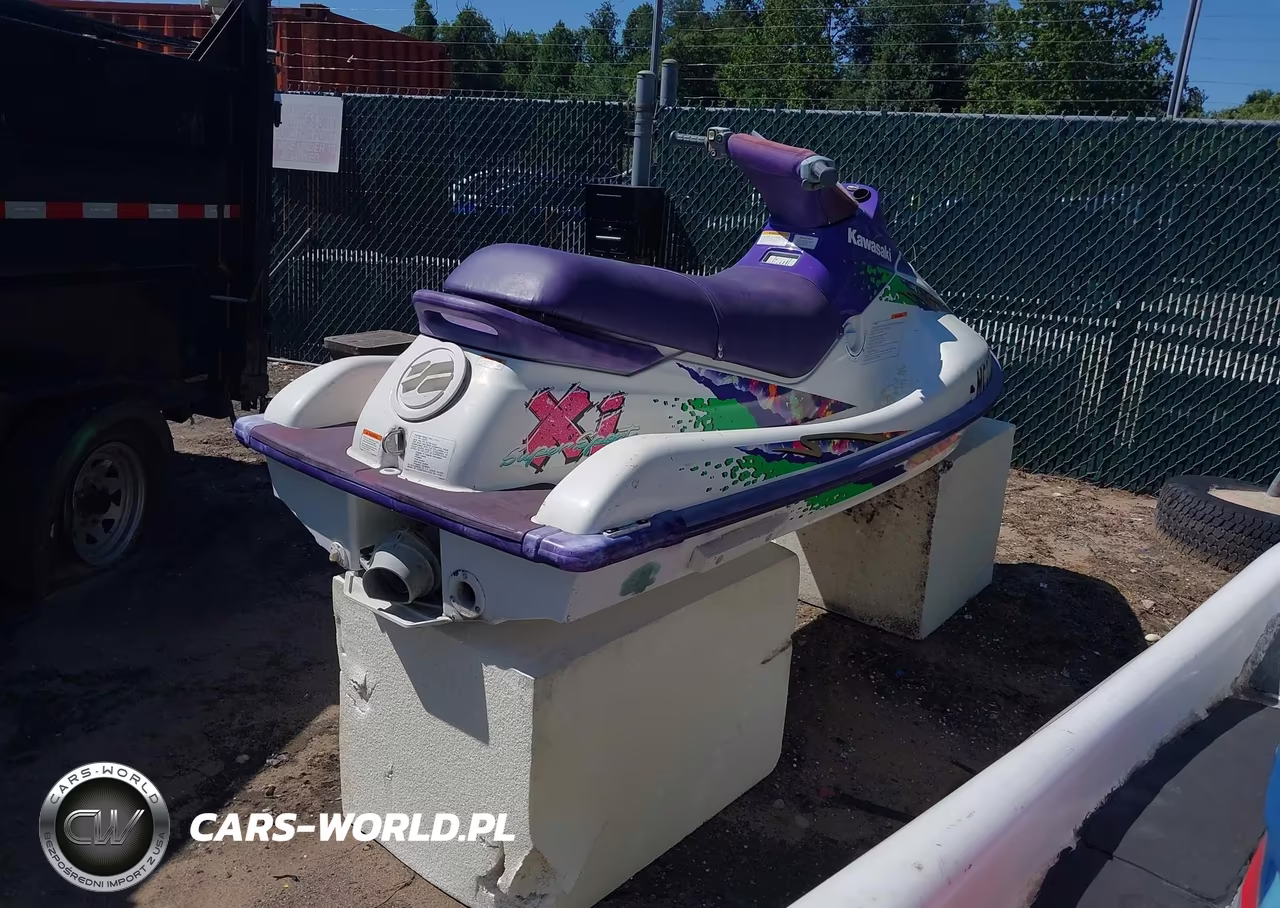 1994 Kawasaki Jet Ski 750 VIN:KAW40128J394 - 4