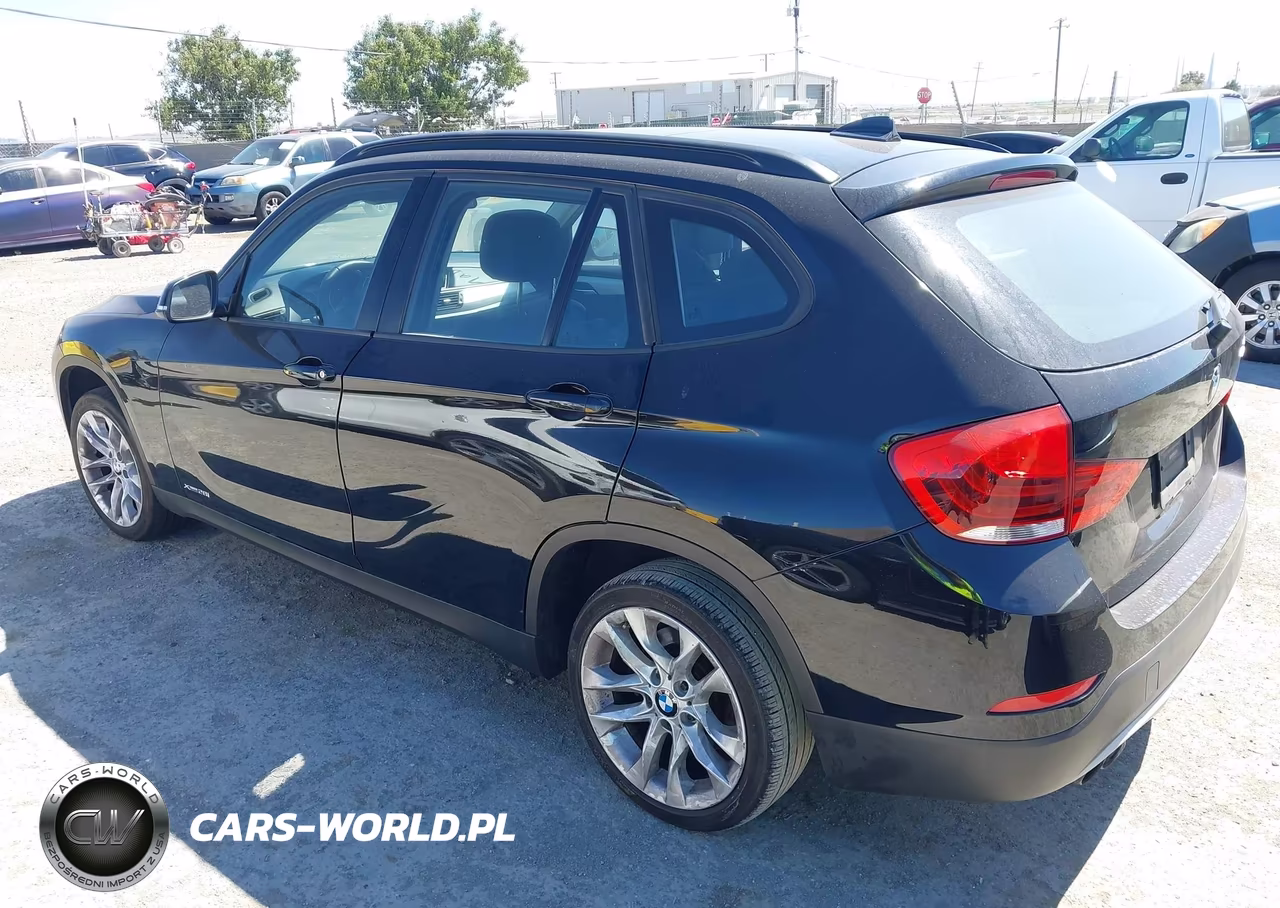 2015 BMW X1 xDrive28I VIN:WBAVL1C59FVY30253 - 3