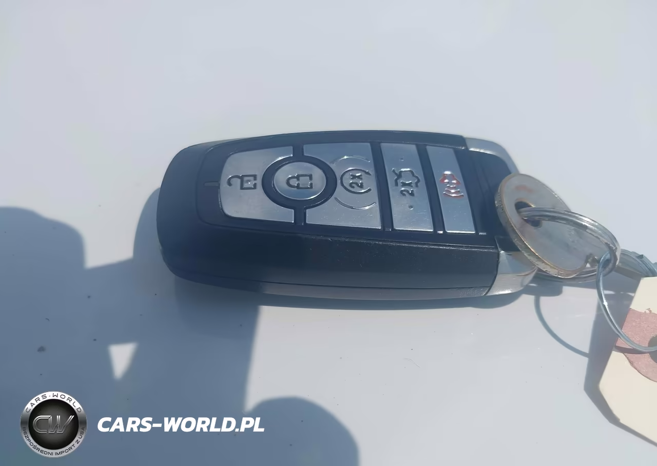 2017 Ford Fusion Se VIN:3FA6P0HD3HR130322 - 10