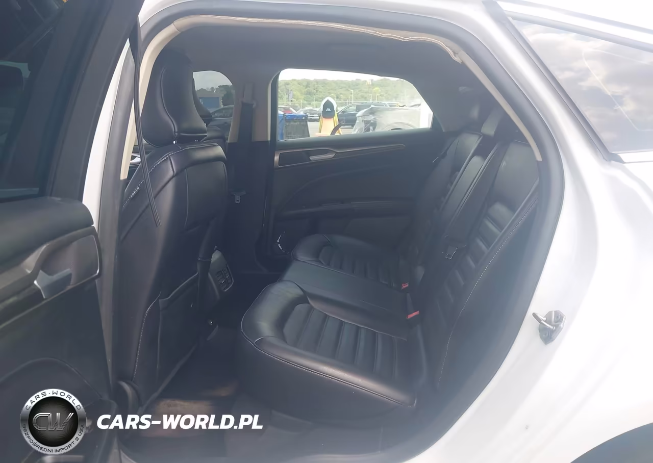2017 Ford Fusion Se VIN:3FA6P0HD3HR130322 - 8