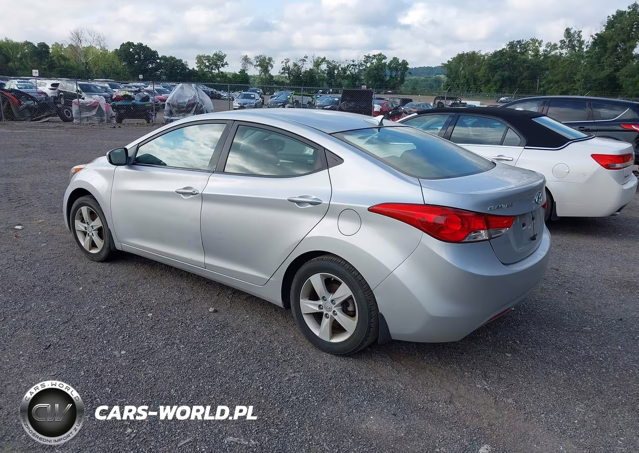 2013 Hyundai Elantra Gls VIN:KMHDH4AEXDU668149 - 3
