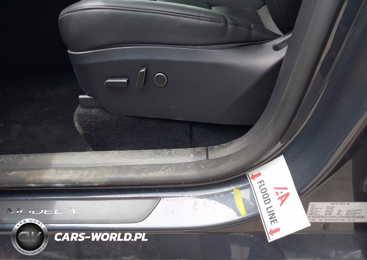 2023 Tesla Model Y Awd-Long Range Dual Motor All-Wheel Drive VIN:7SAYGDEE2PA117293 - 6
