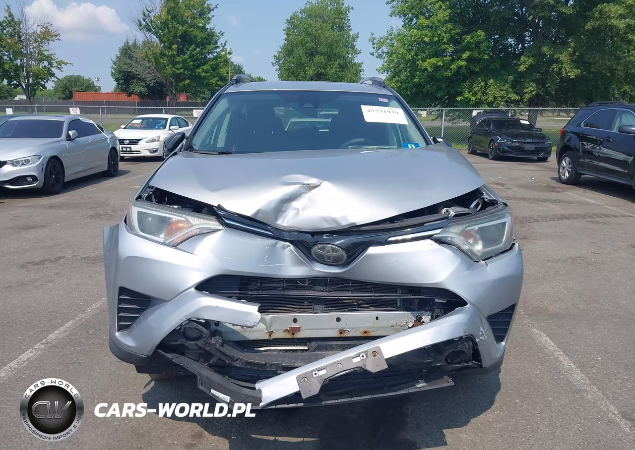 2018 Toyota Rav4 Le VIN:2T3BFREV2JW723961 - 6