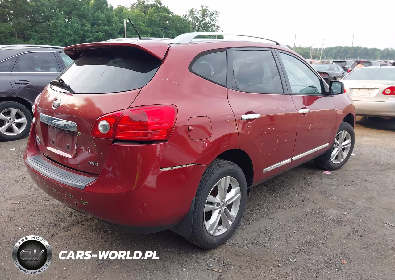 2015 Nissan Rogue Select S VIN:JN8AS5MV1FW761843 - 4