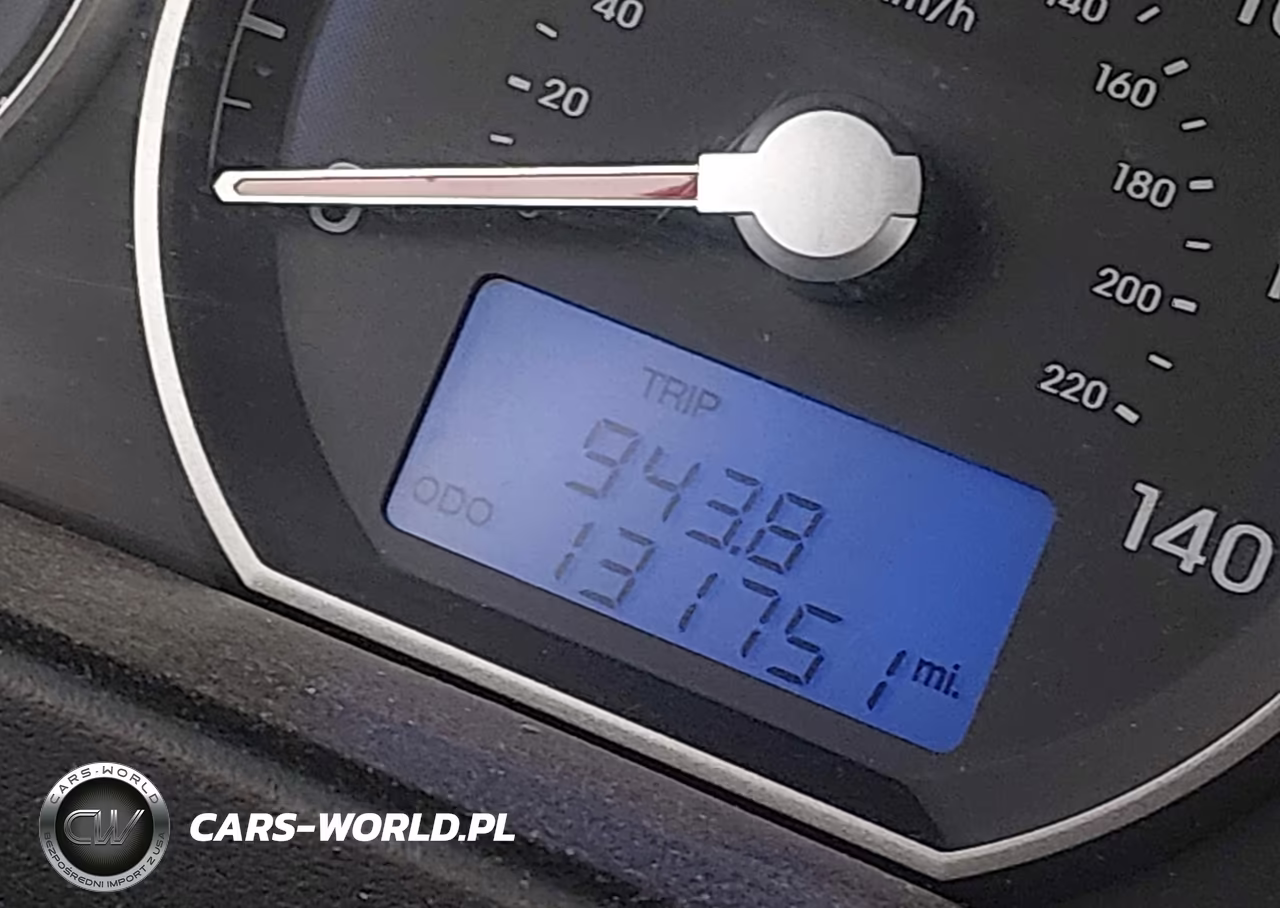 2012 Hyundai Santa Fe Gls VIN:5XYZGDAB9CG151444 - 7