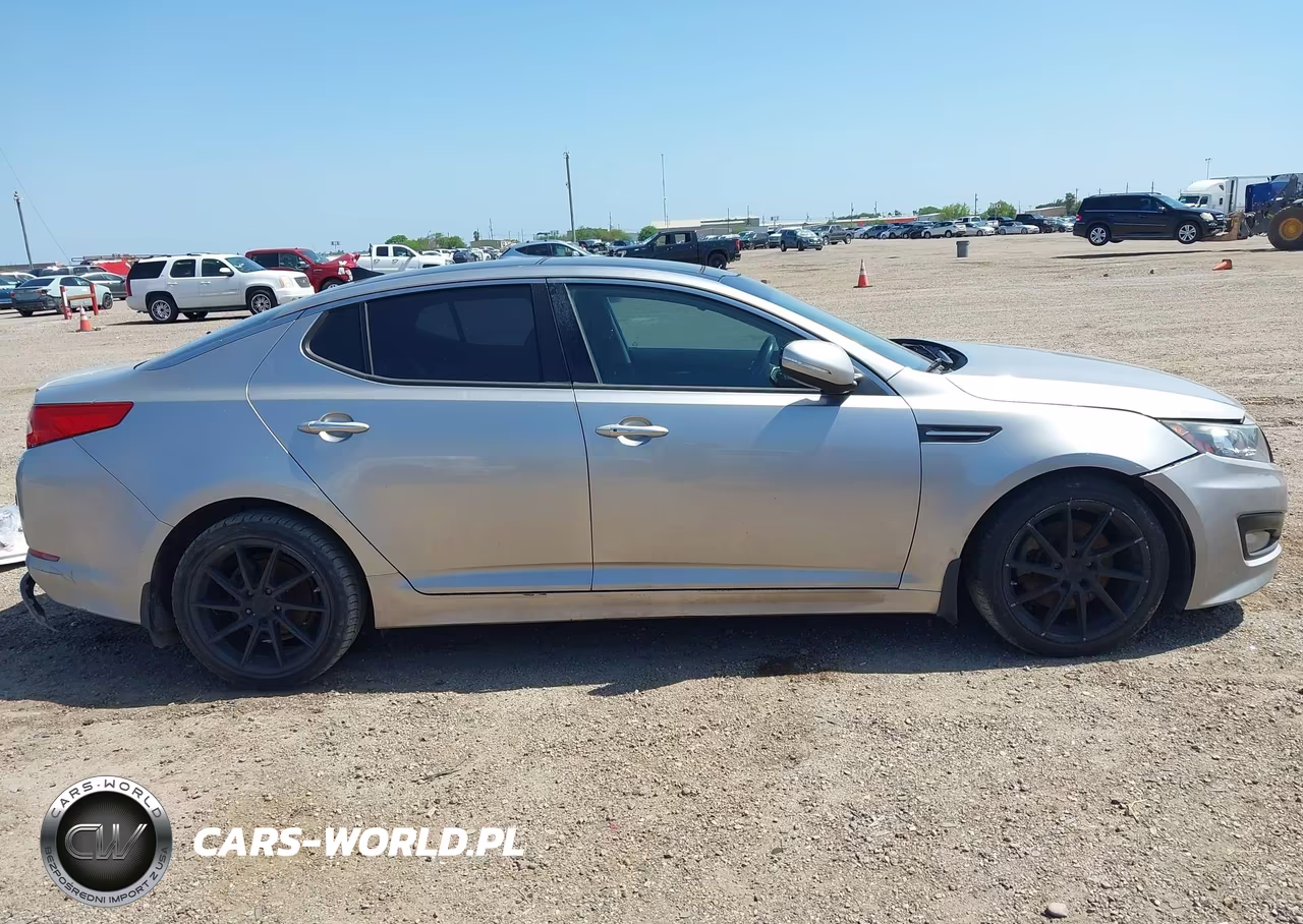2012 Kia Optima Sx VIN:5XXGR4A68CG075241 - 13