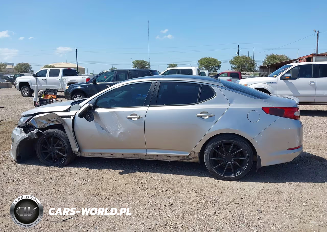 2012 Kia Optima Sx VIN:5XXGR4A68CG075241 - 14