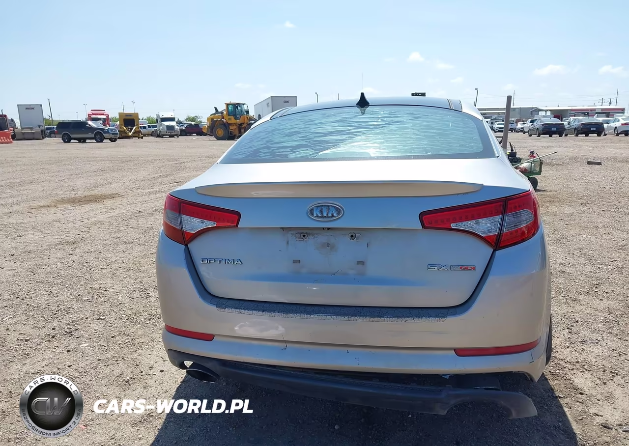 2012 Kia Optima Sx VIN:5XXGR4A68CG075241 - 16