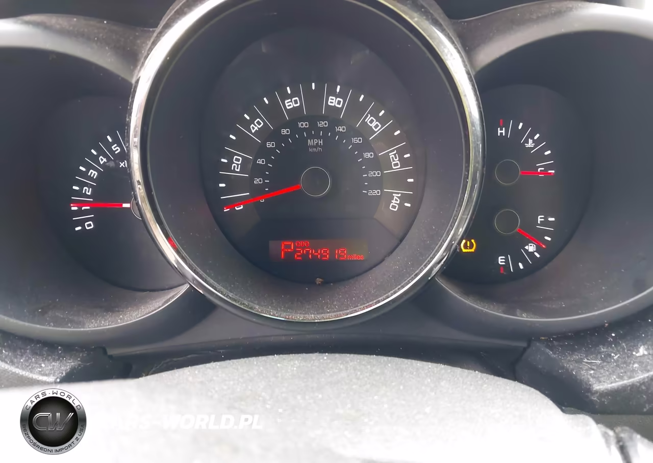 2011 Kia Soul + VIN:KNDJT2A28B7708661 - 7