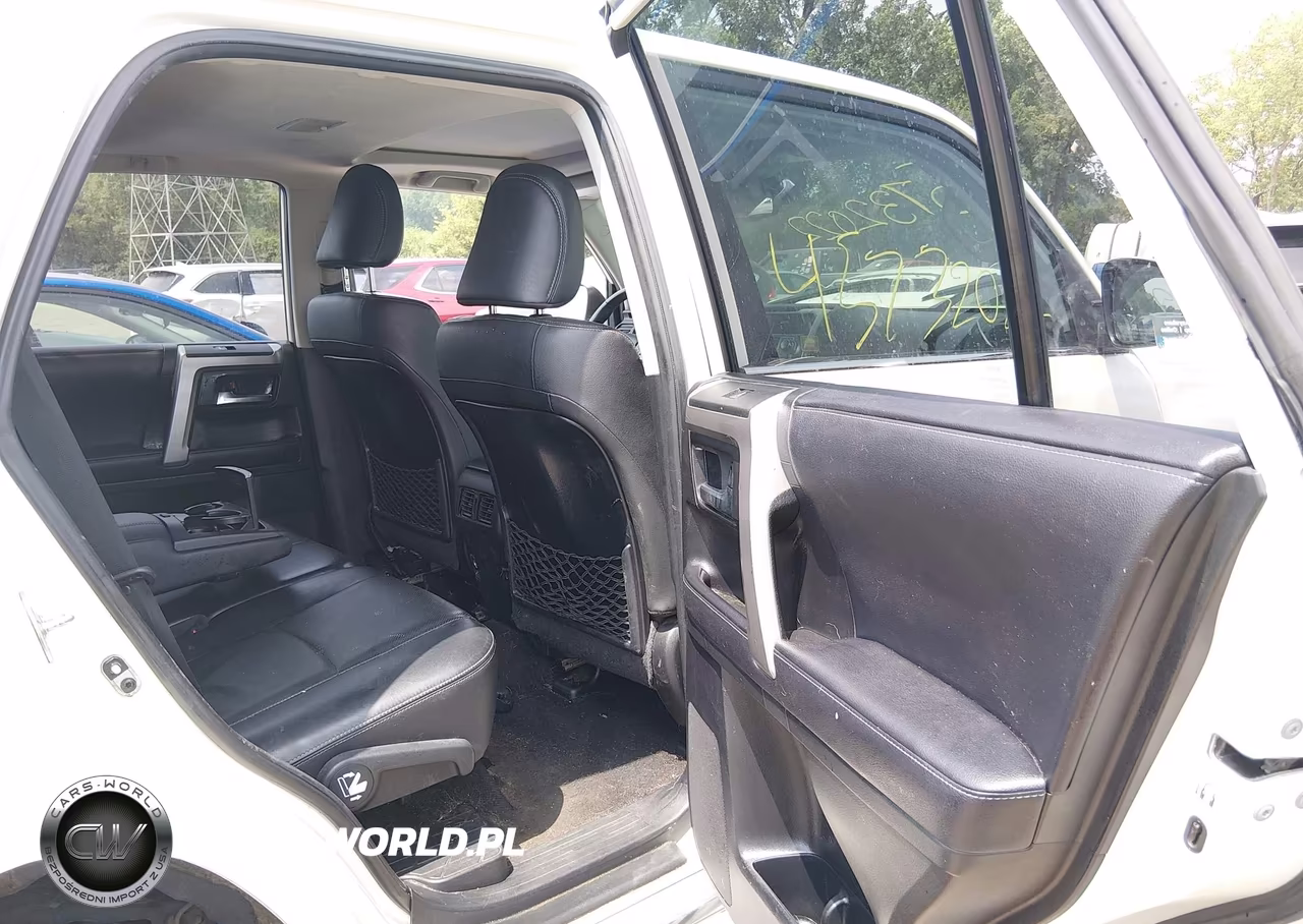 2019 Toyota 4Runner Limited VIN:JTEBU5JR2K5703723 - 8