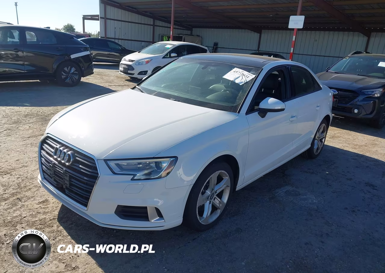 2017 Audi A3 Premium VIN:WAUAUGFF4H1039240 - 2