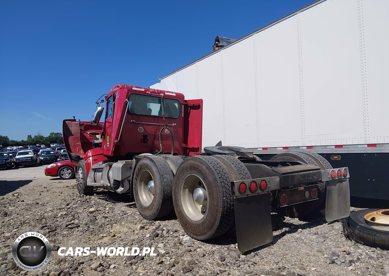 2013 Peterbilt 386 VIN:1XPHDP9X3DD204658 - 3