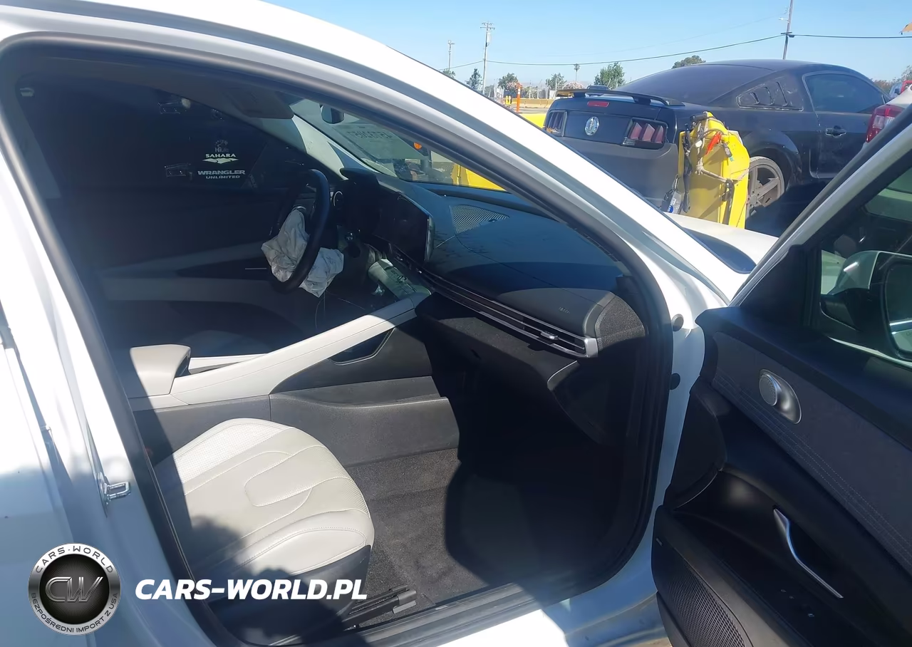 2023 Hyundai Elantra Hybrid Limited VIN:KMHLN4AJ3PU055876 - 5
