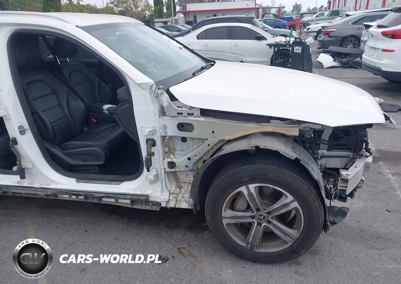 2019 Mercedes-Benz Glc 300 4Matic VIN:WDC0G4KB5KV164412 - 18