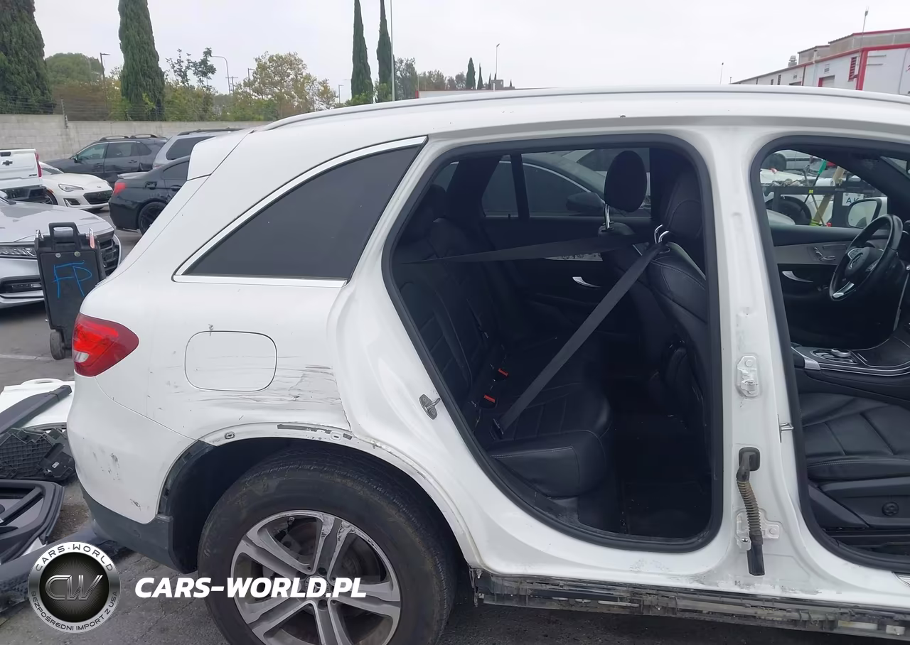 2019 Mercedes-Benz Glc 300 4Matic VIN:WDC0G4KB5KV164412 - 19