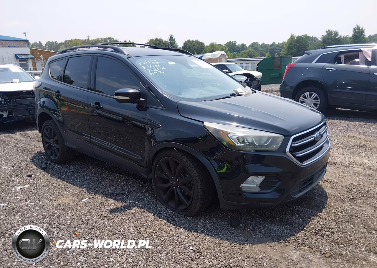 2017 Ford Escape Titanium – zdjęcie 1 z 17