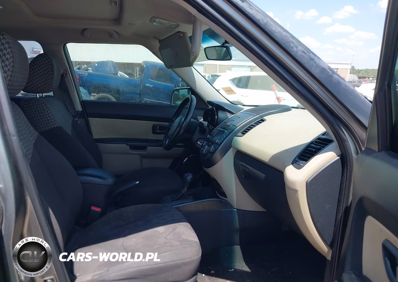 2011 Kia Soul ! VIN:KNDJT2A2XB7319195 - 5