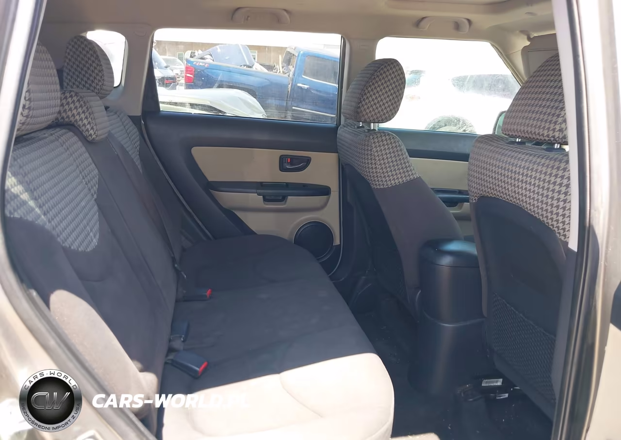 2011 Kia Soul ! VIN:KNDJT2A2XB7319195 - 8