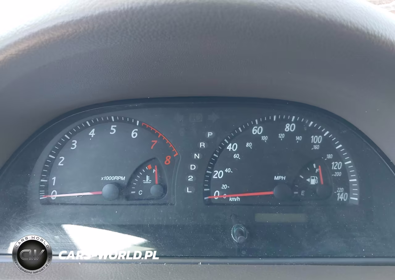 2004 Toyota Camry Le VIN:JTDBE32K340272588 - 14
