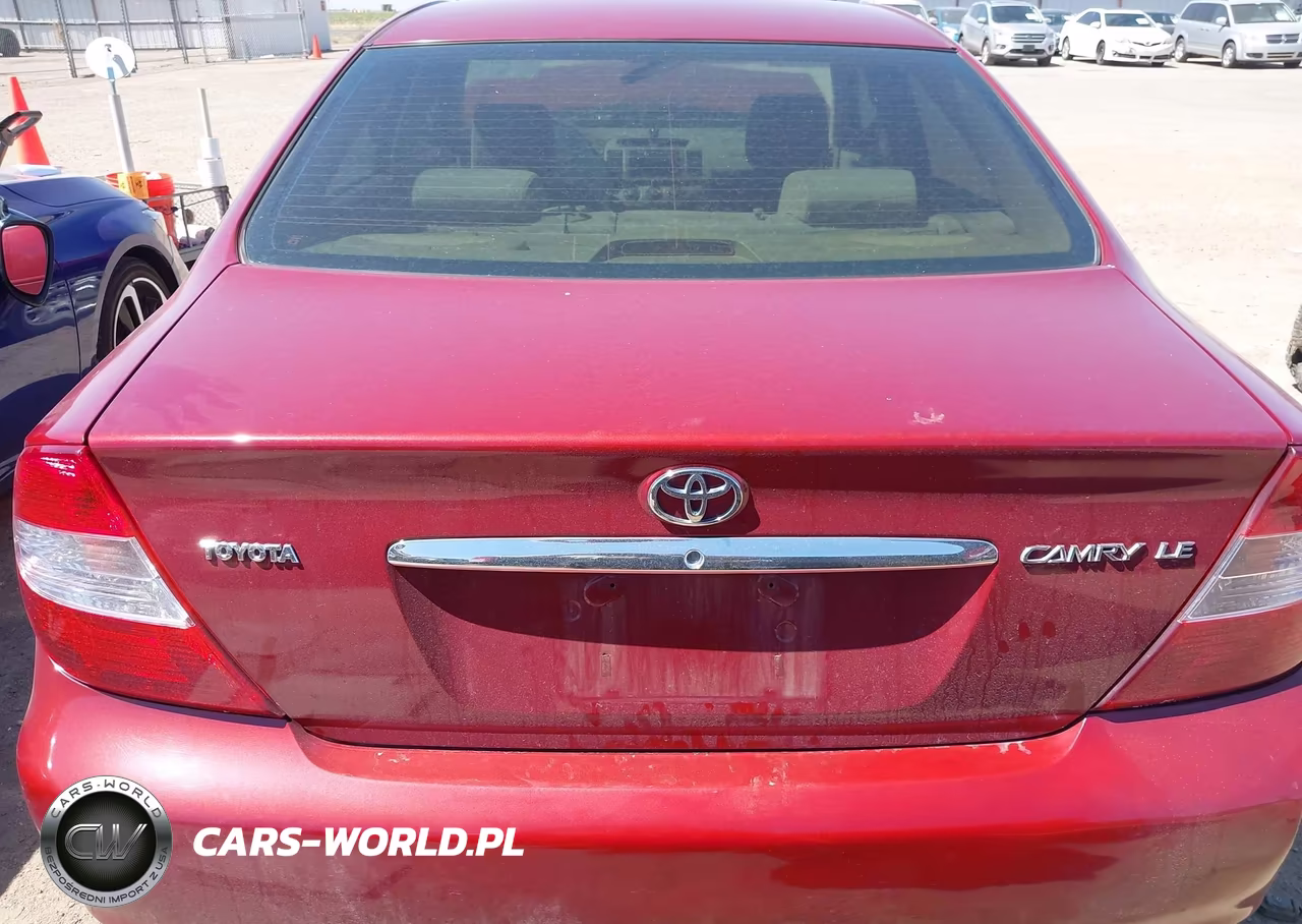 2004 Toyota Camry Le VIN:JTDBE32K340272588 - 15