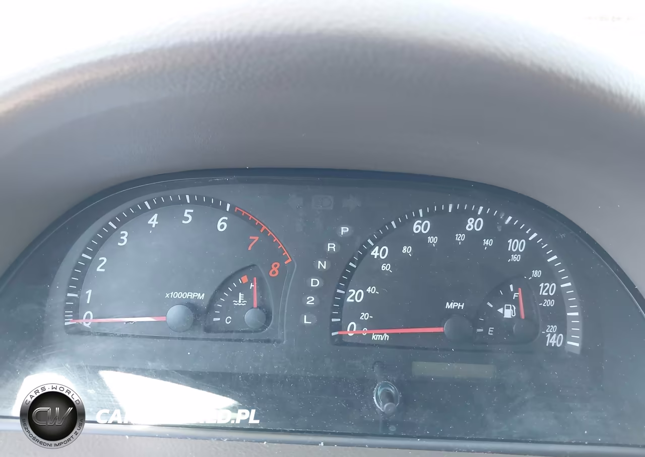 2004 Toyota Camry Le VIN:JTDBE32K340272588 - 7