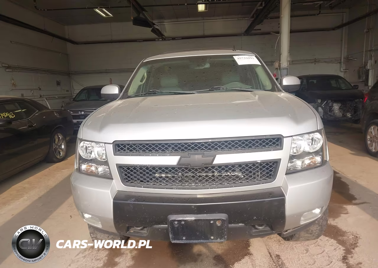 2011 Chevrolet Tahoe Lt VIN:1GNSKBE02BR136272 - 12