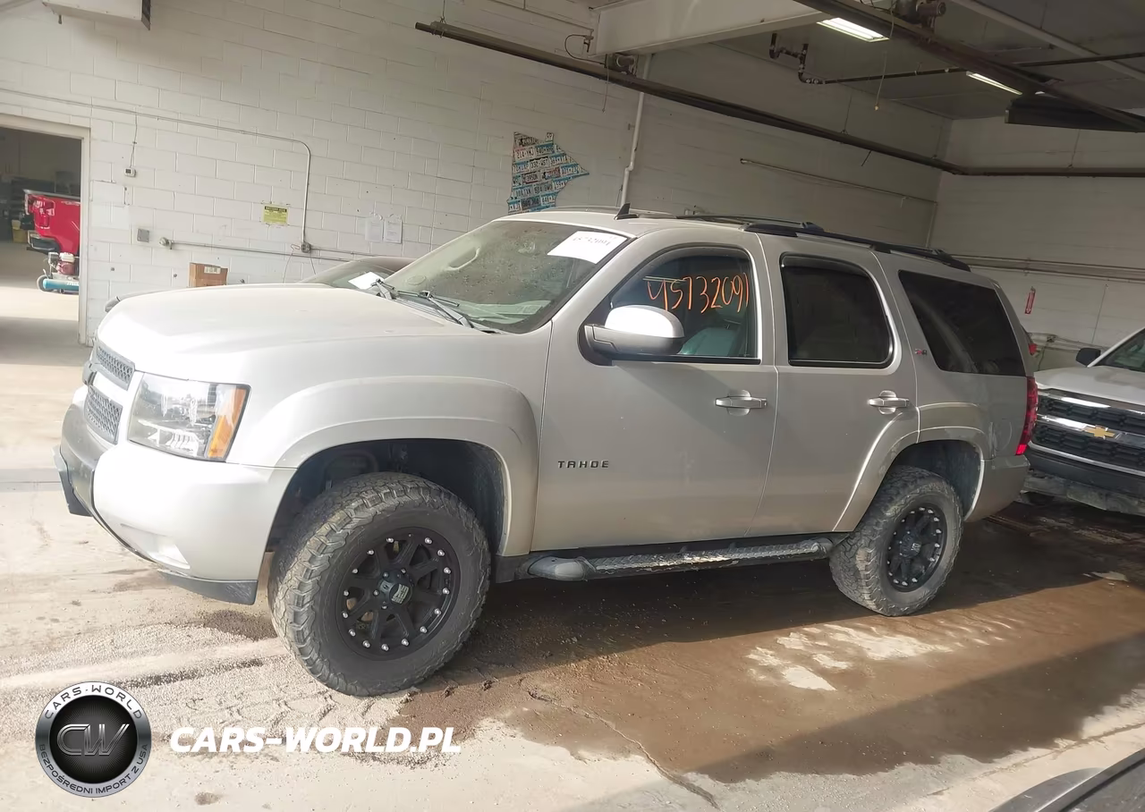 2011 Chevrolet Tahoe Lt VIN:1GNSKBE02BR136272 - 14