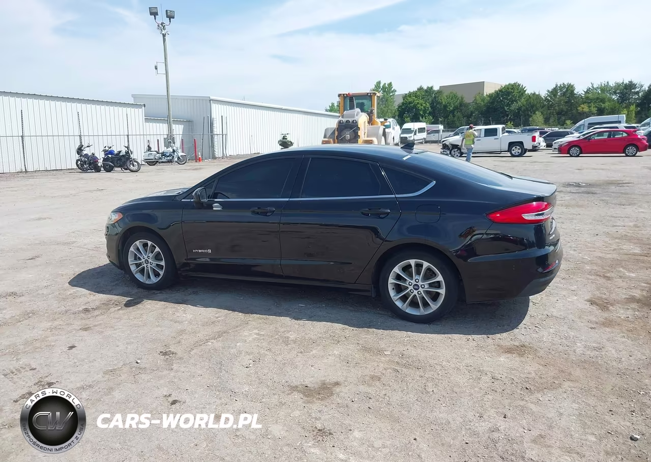 2019 Ford Fusion Hybrid Se VIN:3FA6P0LU8KR117094 - 14