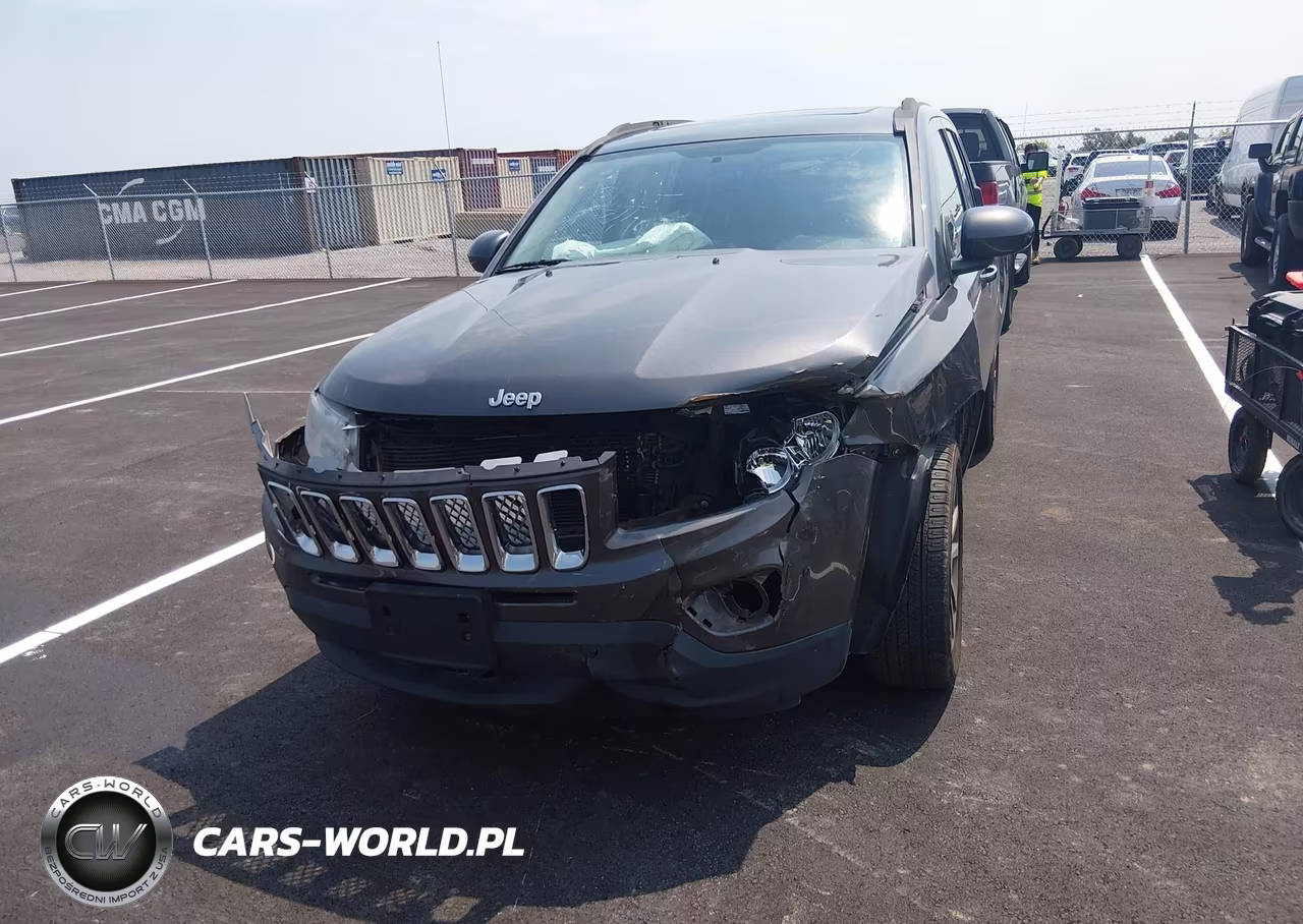 2016 Jeep Compass High Altitude Edition VIN:1C4NJDEB2GD684184 - 11