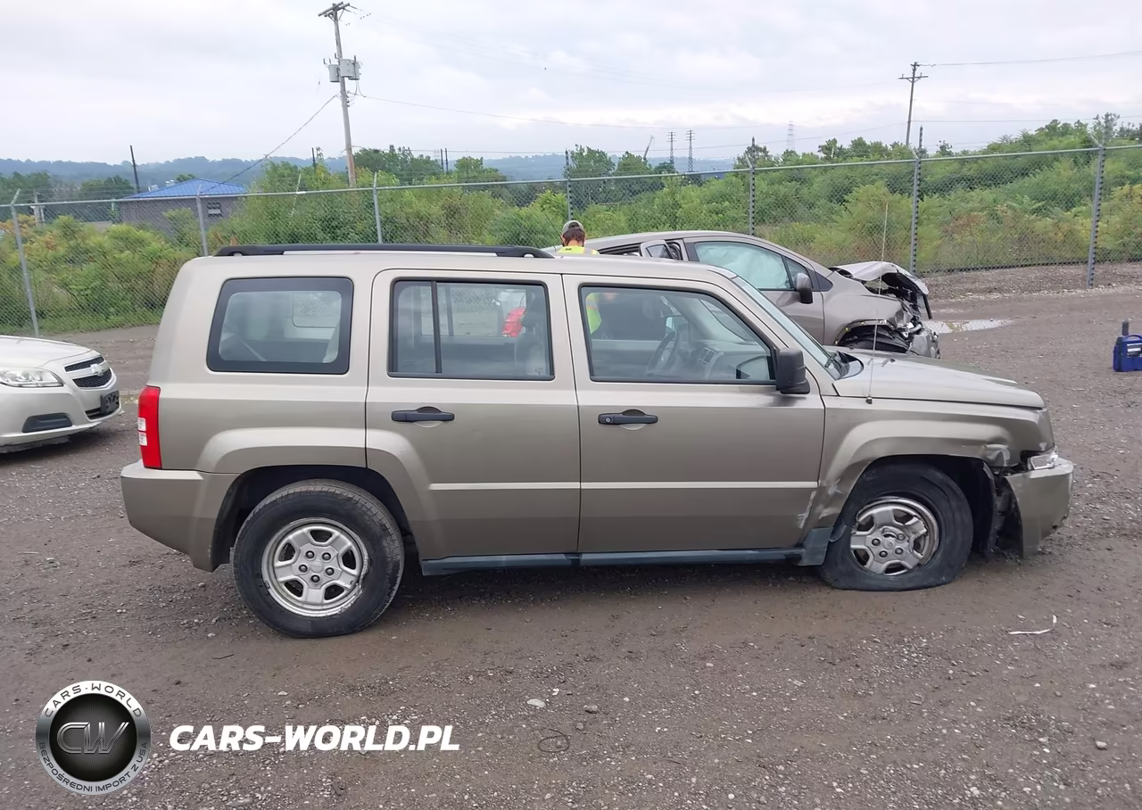2007 Jeep Patriot Sport VIN:1J8FT28047D358778 - 13
