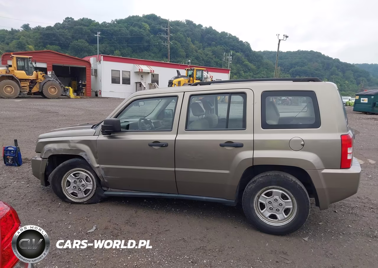 2007 Jeep Patriot Sport VIN:1J8FT28047D358778 - 14