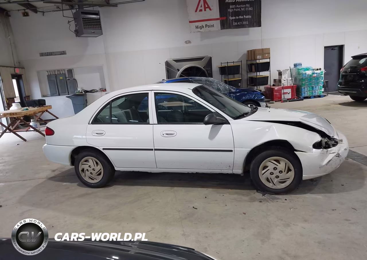 1999 Ford Escort Lx VIN:1FAFP10P4XW179164 - 13