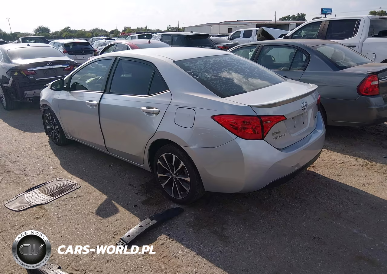 2019 Toyota Corolla Se VIN:2T1BURHE0KC125459 - 3