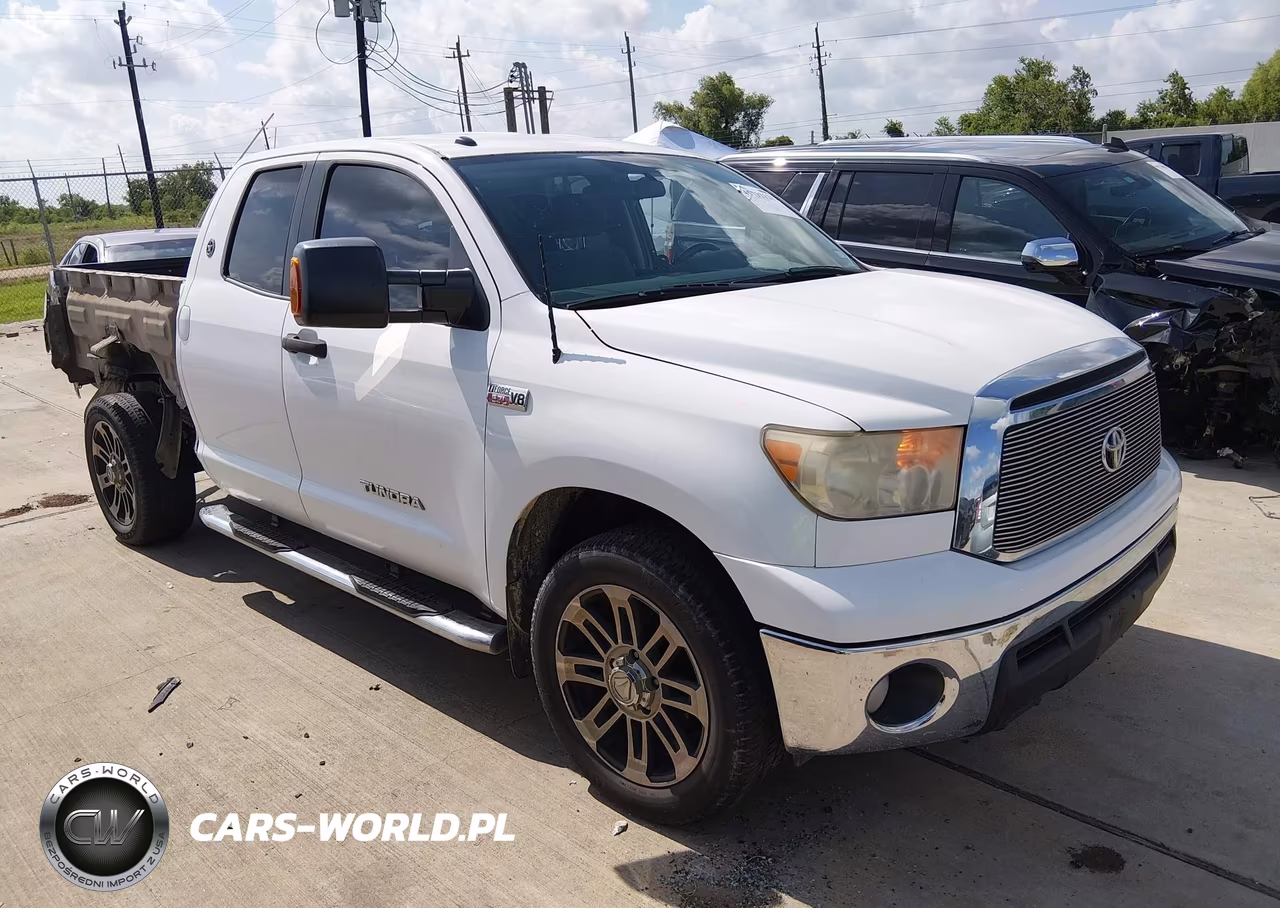 2013 Toyota Tundra Grade 5.7L V8