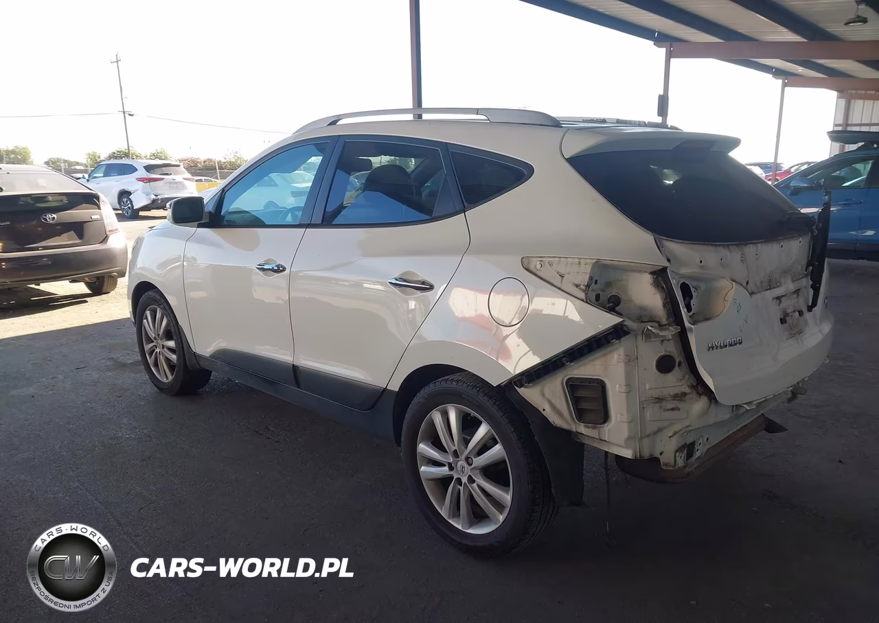 2013 Hyundai Tucson Limited VIN:KM8JU3AC0DU658415 - 3